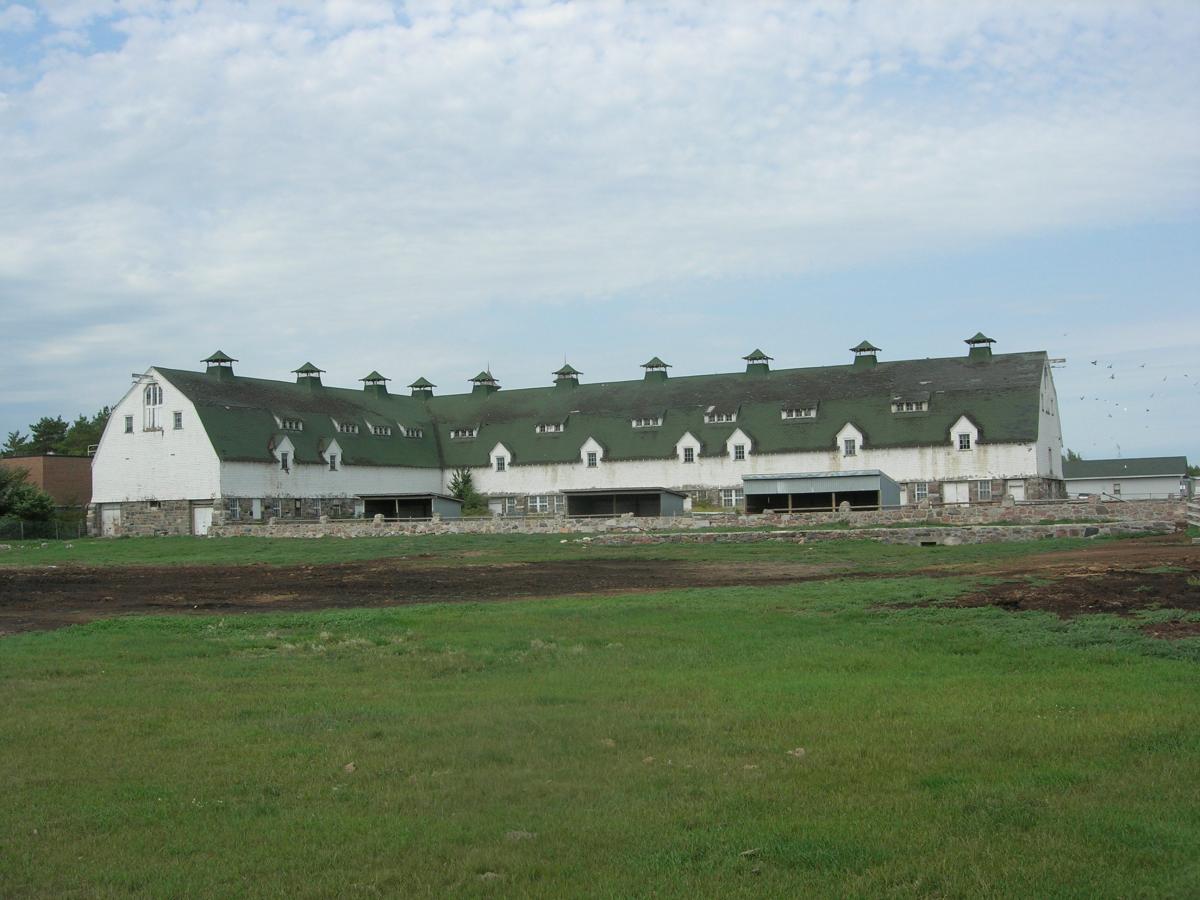 stone barn - 2015