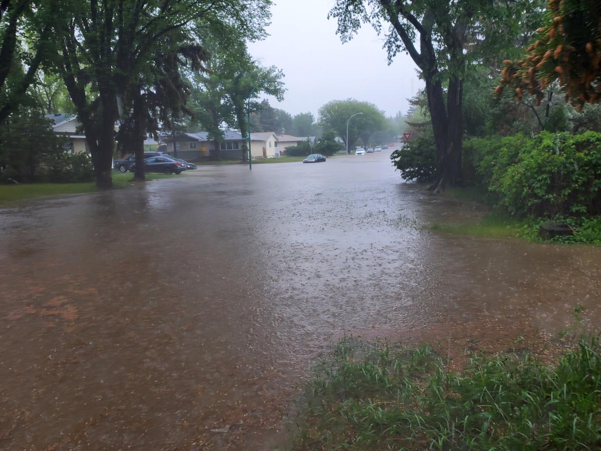 Flooding at Early Drive and Tucker Crescent June 2022