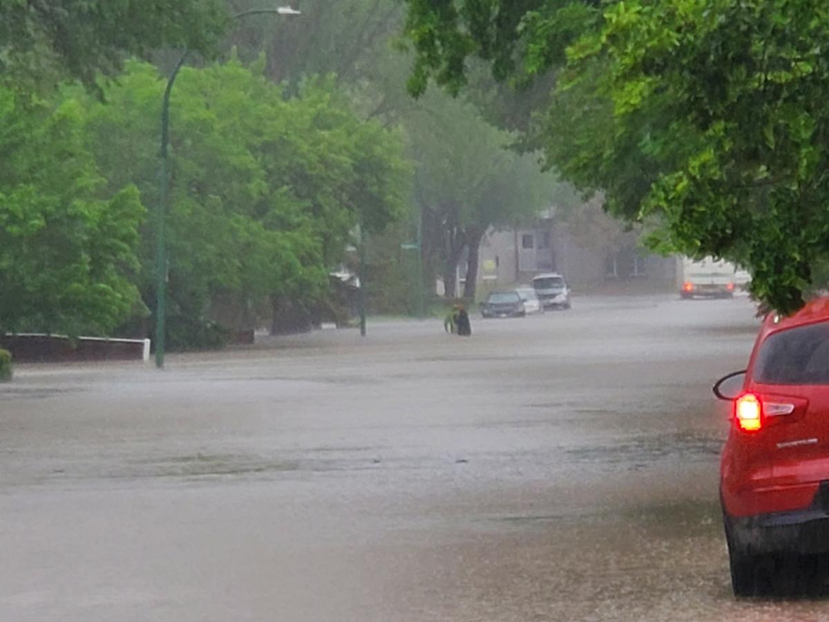 Flooding at Early Drive and Tucker Crescent June 2022