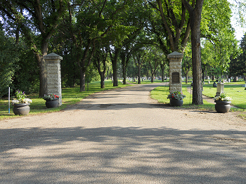 Memorial Boulevard Current