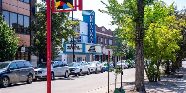 Picture of commercial buildings on Broadway