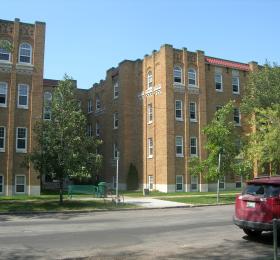 Cambridge Court