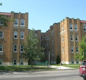 Cambridge Court