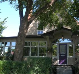 Landa Residence