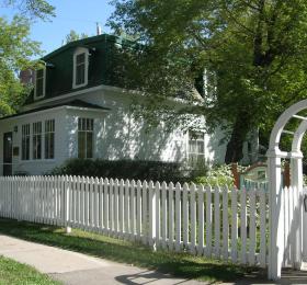 Marr Residence
