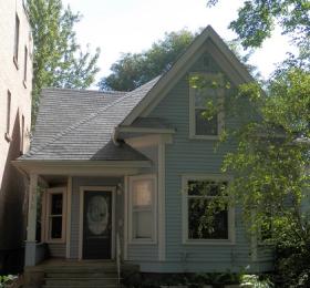 Tupper House